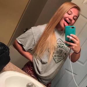 Meet your Posher, Vicky